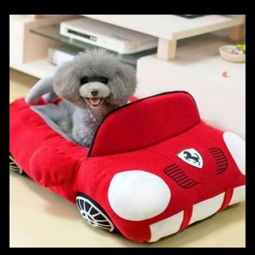Dog bed red luxury small to medium Convertible Shaped NewThick
Soft Cozy